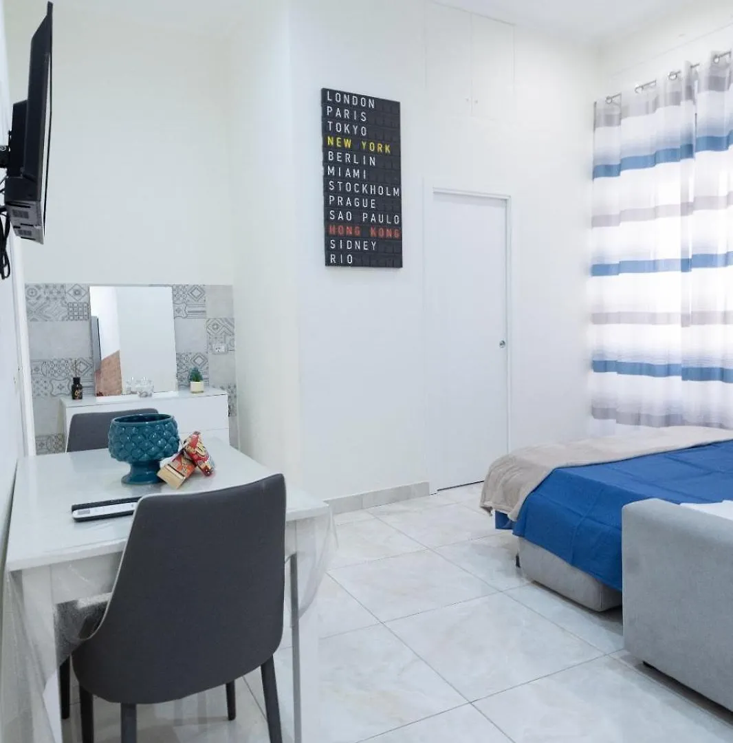 Benni House Apartment Naples Italy